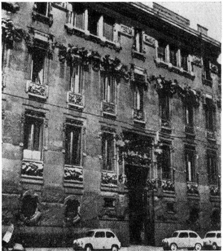 Милан. Палаццо Кастильони, 1903 г. Д. Соммаруга. Общий вид